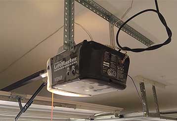 Common Garage Door Opener Problems | Garage Door Repair Carlsbad, CA